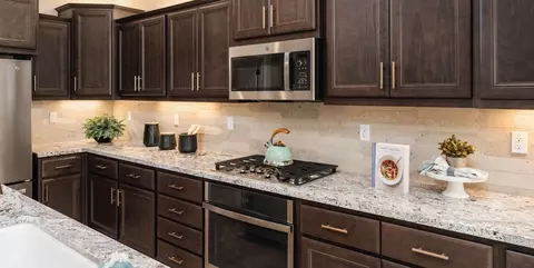 Kitchen - 974 W Ponderosa Way, Madera, CA 93636 photo 3 of 3