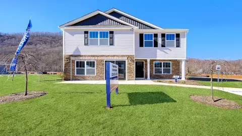 75 Creekwalk Ln, Waynesville, NC 28785