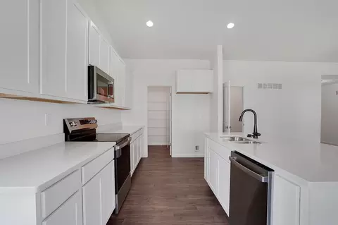 Kitchen - 4566 Bella Terra Dr, Arnold, MO 63010 photo 2 of 3