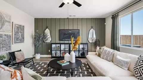 Living - 4727 Alexandra Ct, Merced, CA 95348 photo 1 of 2