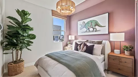 Bedroom - 1088 Hummingbird Pl, Montebello, CA 90640 photo 5 of 6