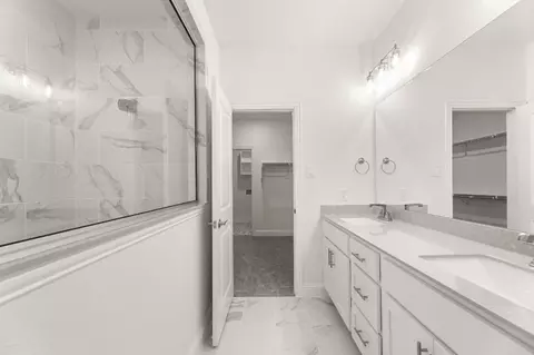 Bath - 2509 Swinley Forest St, Celina, TX 75009 photo 3 of 8