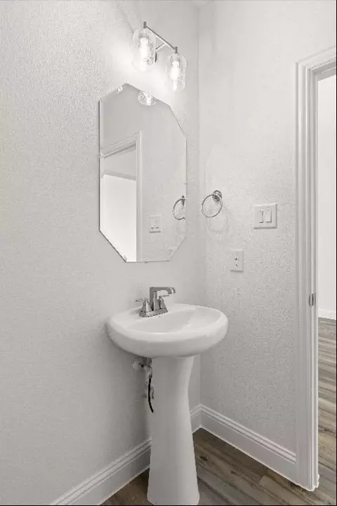 Bath - 2509 Swinley Forest St, Celina, TX 75009 photo 1 of 8
