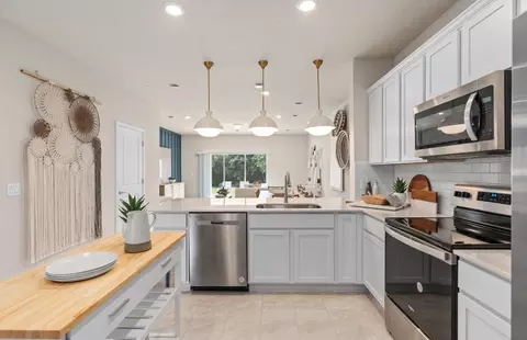 Kitchen - 2093 Riverleaf Rd, Deland, FL 32724 photo 3 of 3