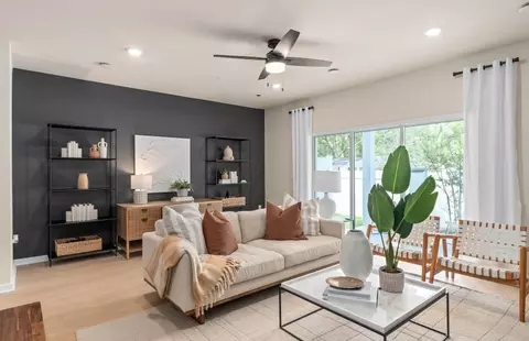 Living - 2093 Riverleaf Rd, Deland, FL 32724 photo 3 of 4