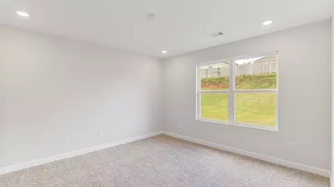 Bedroom - 101 Sawtooth Dr, Troy, AL 36079 photo 12 of 18