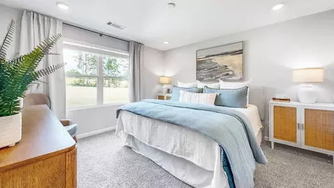 Bedroom - 101 Sawtooth Dr, Troy, AL 36079 photo 1 of 18