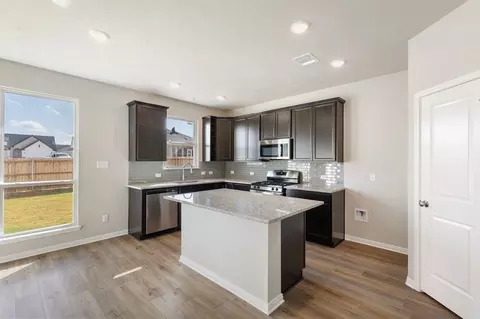 Kitchen - 11101 Pallasite Dr, Lorena, TX 76655 photo 1 of 4