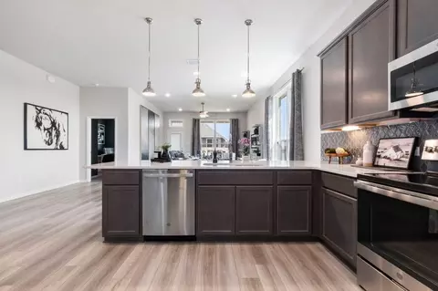 Kitchen - 11101 Pallasite Dr, Lorena, TX 76655 photo 4 of 4