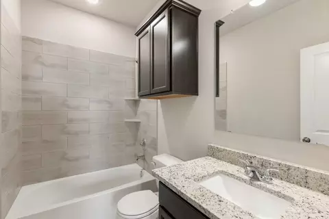 Bath - 11101 Pallasite Dr, Lorena, TX 76655 photo 1 of 6