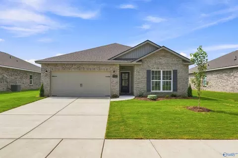 227 Jerrie Lynn Blvd, Meridianville, AL 35759