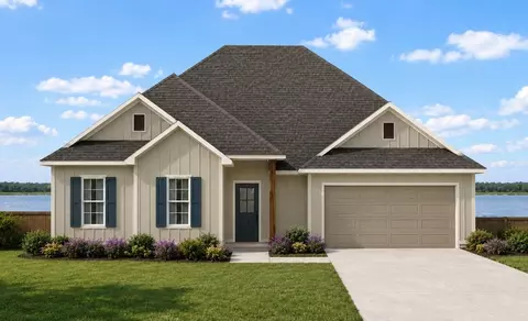 737 Northlake Dr, Covington, LA 70435