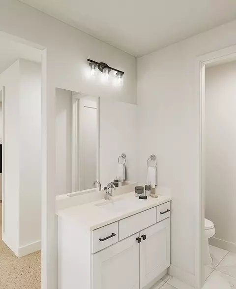 Bath - 18923 99th Pl NE, Bothell, WA 98011 photo 5 of 7