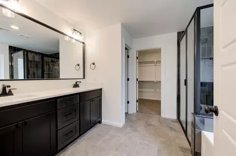 Bath - 7201 E Oakland St, Broken Arrow, OK 74014 photo 1 of 12