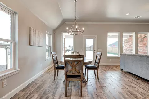 Dining - 7201 E Oakland St, Broken Arrow, OK 74014 photo 1 of 3