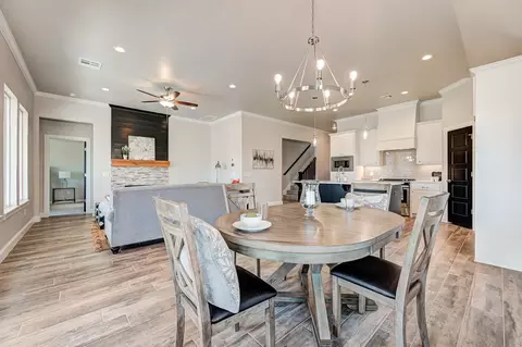 Dining - 7201 E Oakland St, Broken Arrow, OK 74014 photo 2 of 3