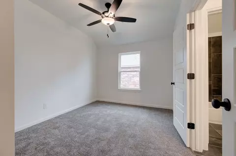 Bedroom - 7201 E Oakland St, Broken Arrow, OK 74014 photo 3 of 12