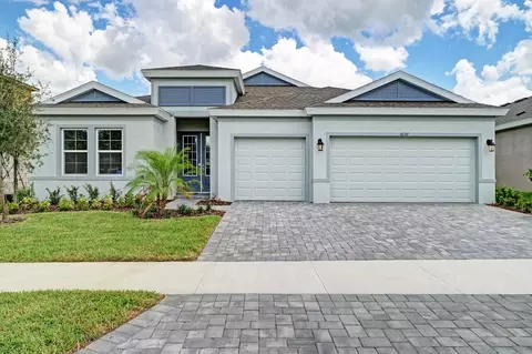 5237 Wolf Creek Dr, Apollo Beach, FL 33572