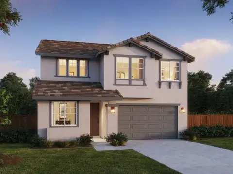 808 E Ahronian Ave, Fowler, CA 93625