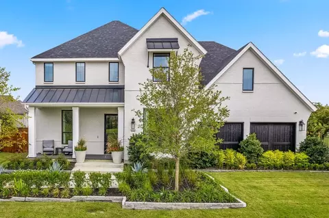 Exterior - 910 Shooting Star Dr, Prosper, TX 75078 photo 6 of 8