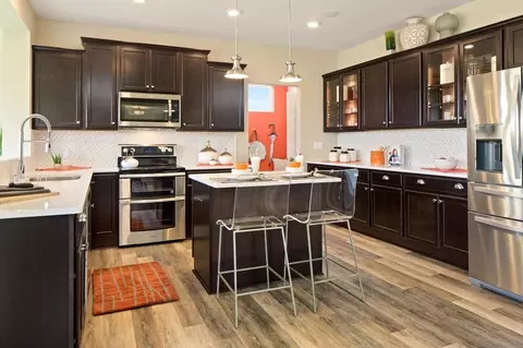 Kitchen - 1330 Trailhead Pl, Harrison, OH 45030 photo 3 of 5