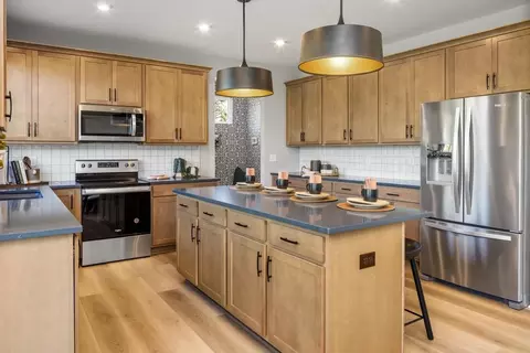 Kitchen - 1330 Trailhead Pl, Harrison, OH 45030 photo 1 of 5