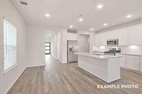 Entry Way - 18748 Barichello Dr, Conroe, TX 77306 photo 3 of 15