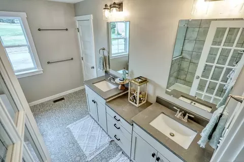 Bath - 435 Sullivan Rd, Westminster, MD 21157 photo 6 of 14