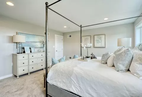 Bedroom - 435 Sullivan Rd, Westminster, MD 21157 photo 6 of 12