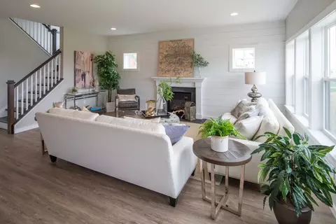 Living - 435 Sullivan Rd, Westminster, MD 21157 photo 3 of 19