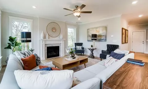 Living - 628 Pherson St, Aiken, SC 29801 photo 1 of 1