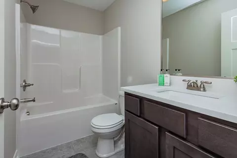 Bath - White Oak Ln, Granger, IA 50109 photo 1 of 2
