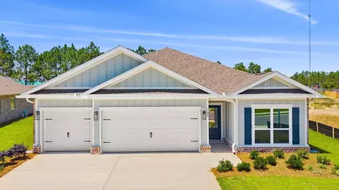 108 Farm Owl Dr W, Freeport, FL 32439