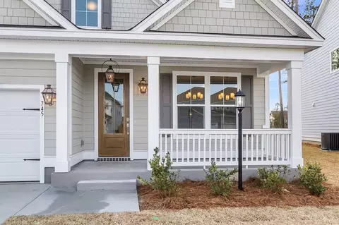 745 Maynard Ln, Summerville, SC 29486