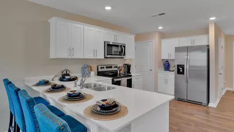 Kitchen - 1002 Persimmon Holw, Greeneville, TN 37745 photo 1 of 4