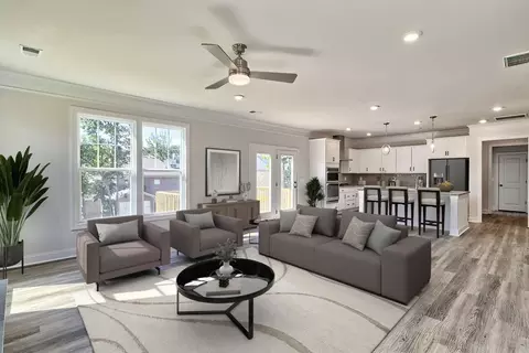 18 Bramall Dr, Greer, SC 29651