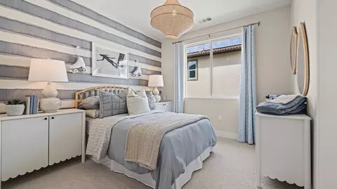 Bedroom - 659 Eureka Dr, Santa Paula, CA 93060 photo 2 of 7
