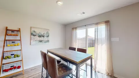 Dining - 1545 Meadows Dr, Benton, AR 72019 photo 1 of 2