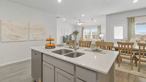 Kitchen - 8736 Yellowcress Dr, Temple, TX 76502 photo 5 of 6