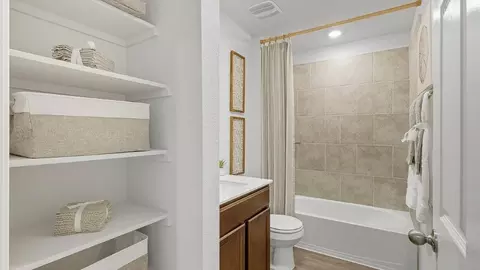 Bath - 8736 Yellowcress Dr, Temple, TX 76502 photo 6 of 6