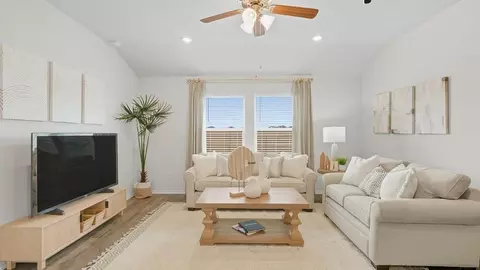 Living - 8736 Yellowcress Dr, Temple, TX 76502 photo 2 of 2