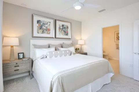 Bedroom - 4056 Skysail Dr, Naples, FL 34120 photo 3 of 4