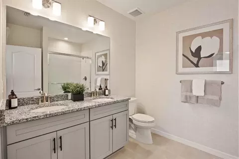 Bath - 4056 Skysail Dr, Naples, FL 34120 photo 3 of 4