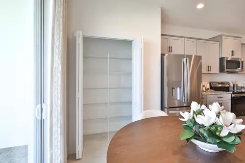 Dining - 4056 Skysail Dr, Naples, FL 34120 photo 1 of 4
