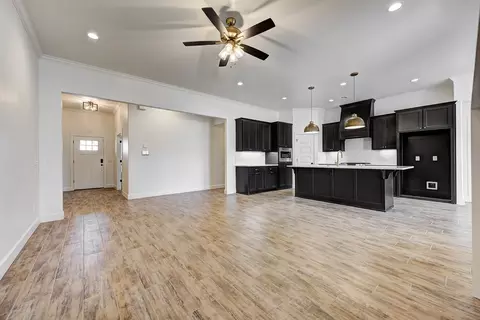 Other - 7201 E Oakland St, Broken Arrow, OK 74014 photo 2 of 14
