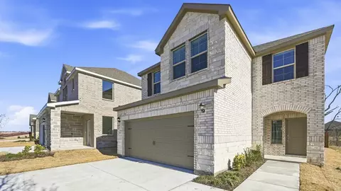 Exterior - 2604 Oconnell Cir, Aubrey, TX 76227 photo 2 of 10