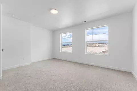 Bedroom - 1807 E Sierra Pines Dr, Eagle Mountain, UT 84005 photo 1 of 5