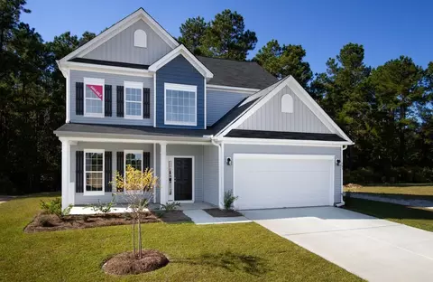 Exterior - 529 Highview Dr, Benson, NC 27504 photo 6 of 7