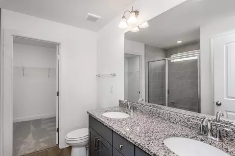 Bath - 529 Highview Dr, Benson, NC 27504 photo 1 of 4
