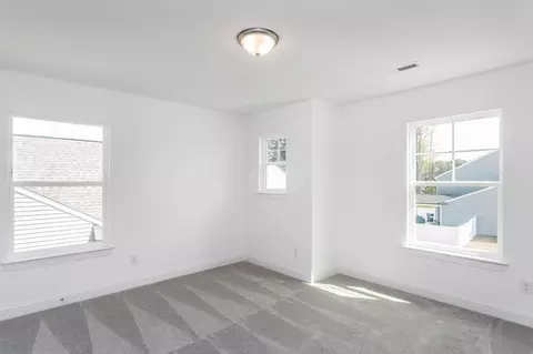 Bedroom - 529 Highview Dr, Benson, NC 27504 photo 3 of 6